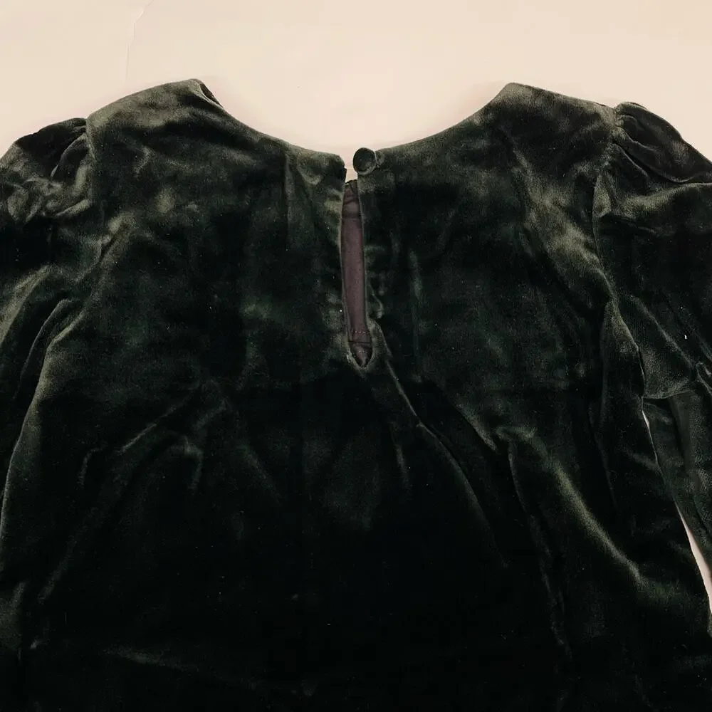 NWT Gabby Size 5 Black Velvet Dress